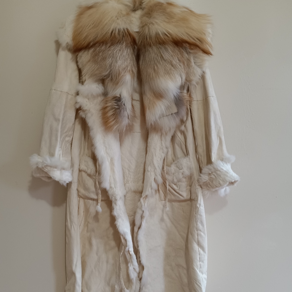 Coats breeders furs pieles